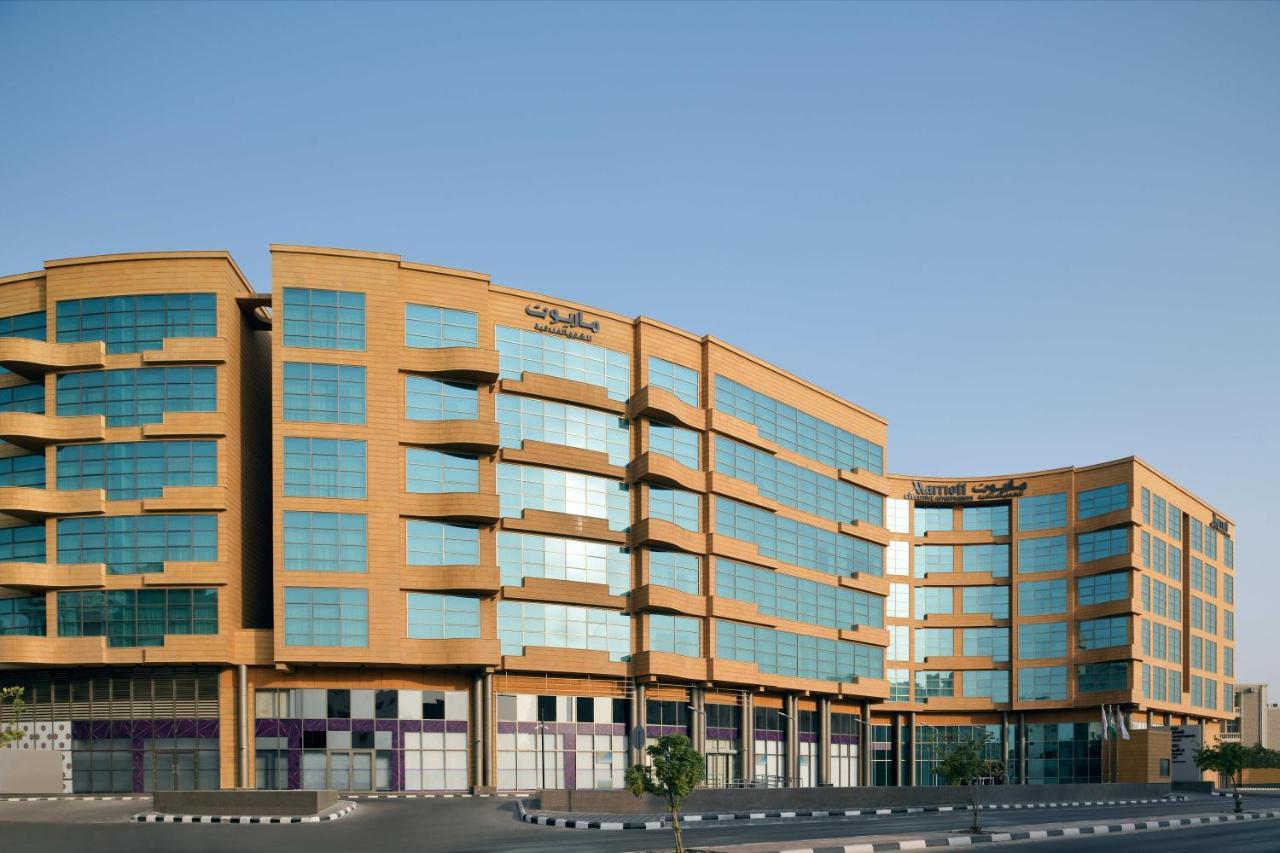 Marriott Executive Apartments Al Khobar Ngoại thất bức ảnh Al-Khor Hospital