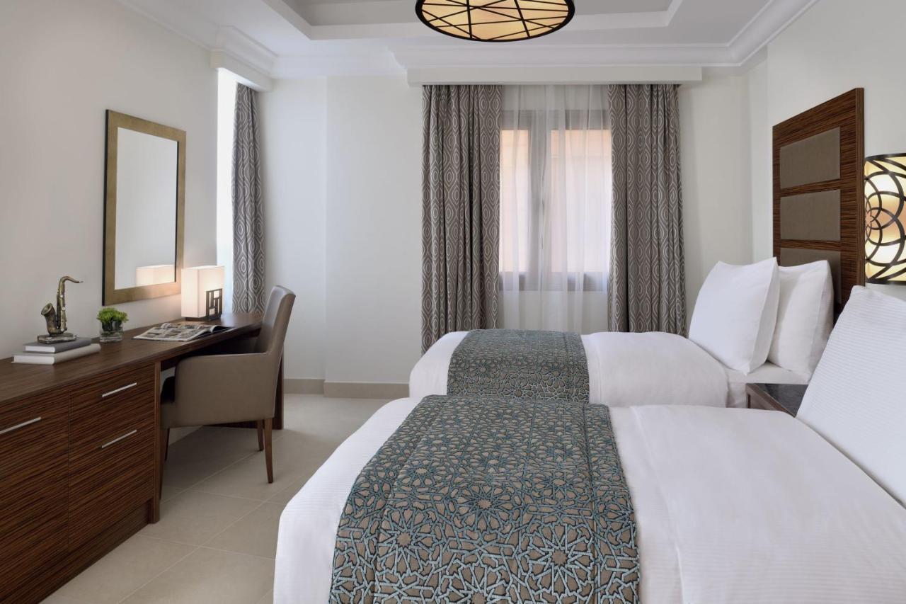 Marriott Executive Apartments Al Khobar Ngoại thất bức ảnh A guest room at the hotel
